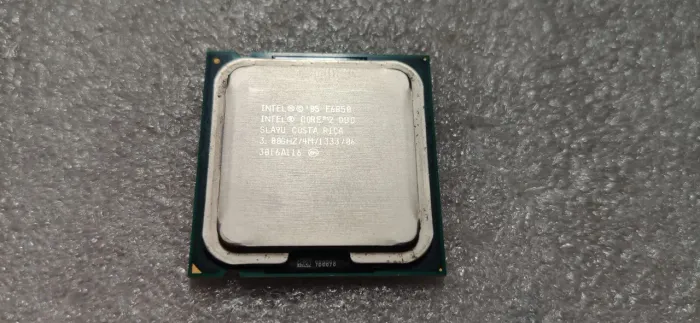 Processador para computador Core2Duo E6850 3.0GHz
