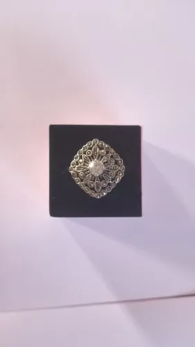 Anel em prata 925 com marcassita 