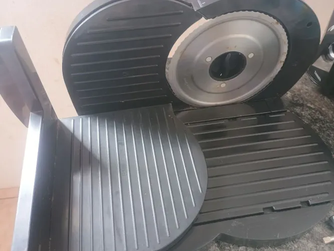 Fatiador de frios doméstico