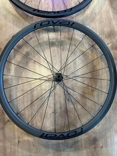 Rodas Roval Alpinist CLX carbono road