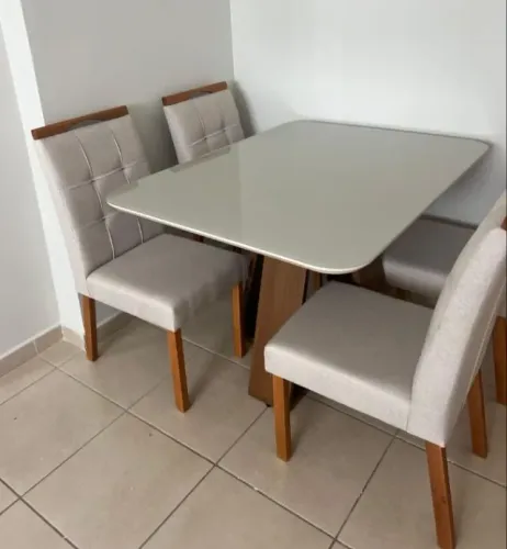 Mesa de Jantar com 4 Cadeiras 120x90 DIVIDIMOS EM ATE 10 X SEM JUROS 