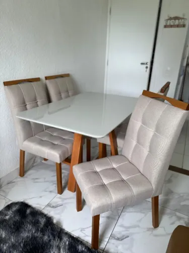 Mesa madeira 4 lugares