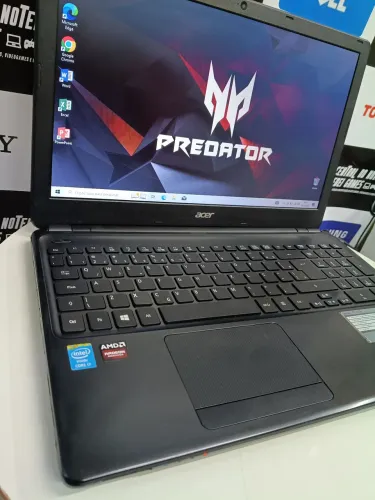 Lindo Acer RED / Core i7 / SSD 512 gb / impecável 