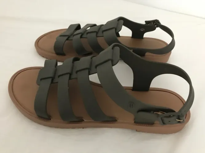 Sandálias Melissa 41 Verde Oliva