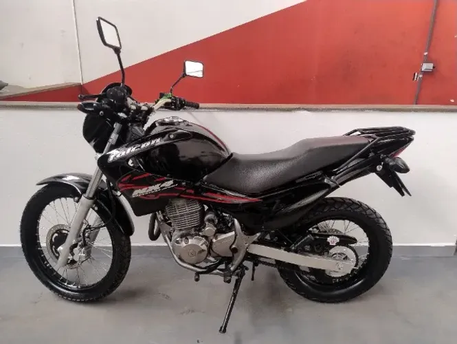 Falcon - 2006 - Bonita Moto