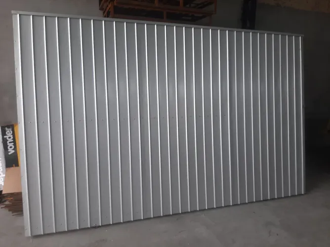 Portão de correr novo medidas 3.30x2.02 aço galvanizado