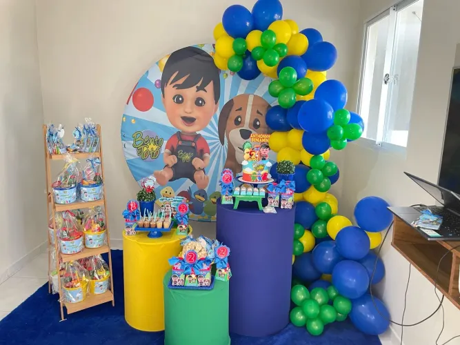Decoração Festa Infantil Bento e Totó