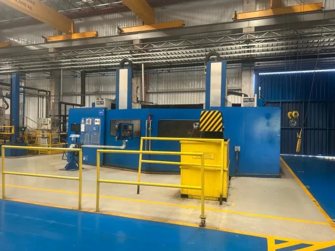 Centro de Usinagem Vertical VTC Industrial