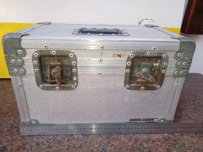 Case alumínio usado