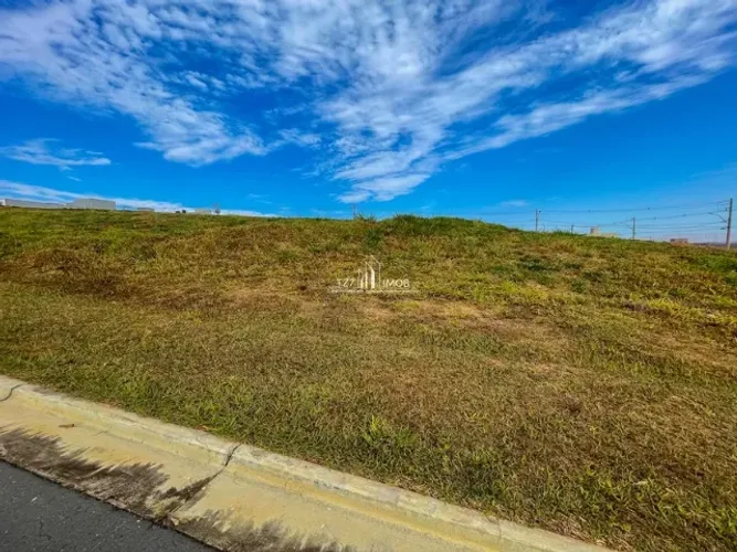 Jardins Bolonha - Lote com 300m² - Quitado R$ 265.000,00 Qd - 7 Terreno; 300,00 m²
