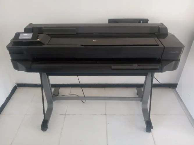 Plotter HP Designjet T520