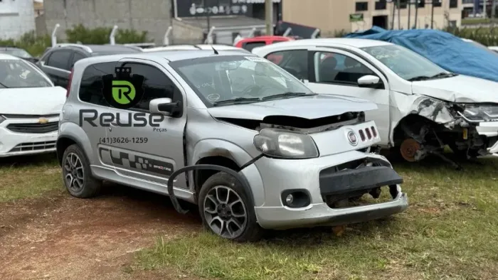 Sucata Fiat Uno Sporting 1.4 Evo 2011 2012 Retirada de peças Motor Cambio 
