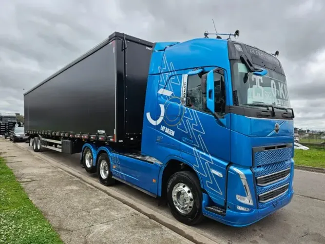 Volvo FH 460 6x2 Globetrotter Ano 25 0km Euro 6 Sider Facchini Ano 26 0km Pronta Entrega