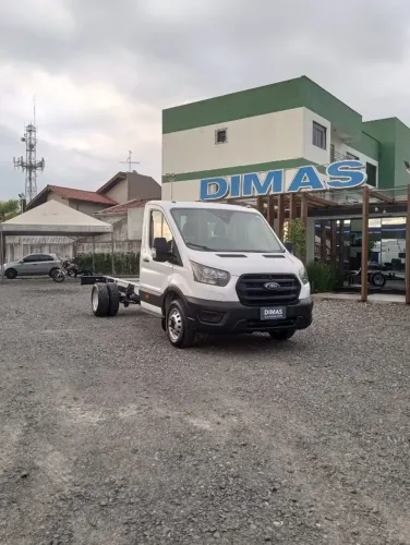 Ford Transit 2024 no chassi!!