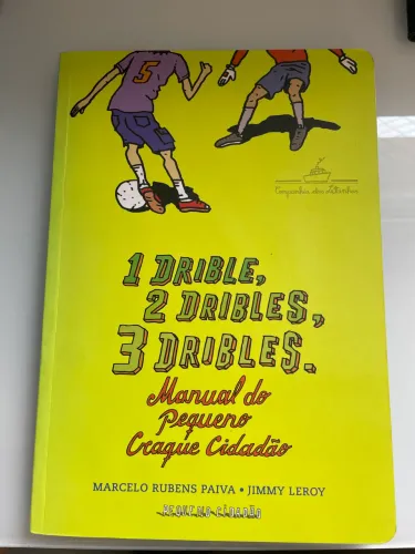 LIVRO INFANTIL DE RUBENS PAIVA - MANUAL DO PEQUENO CRAQUE