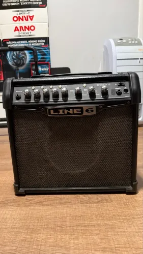 Amplificador Line6 15W (110v) - Usado