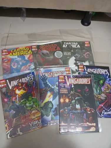 HQs Marvel - Capitão América e Vingadores