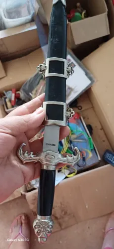 Adaga Decorativa em Aço Inoxidável