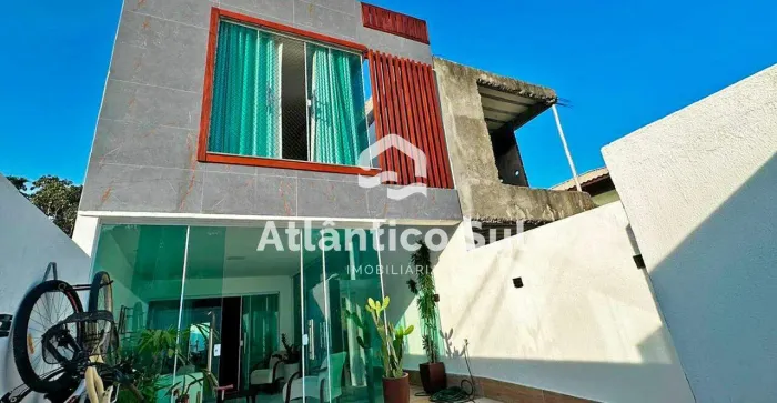 Ilhéus - Casa mobiliada 03 quartos sendo 01 suíte - Locação - Condomínio Mar à Vista
