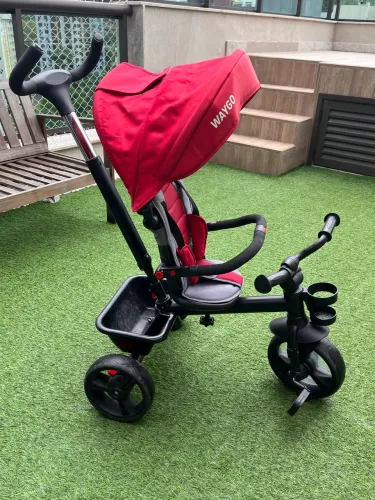 Triciclo infantil WayGo Vermelho