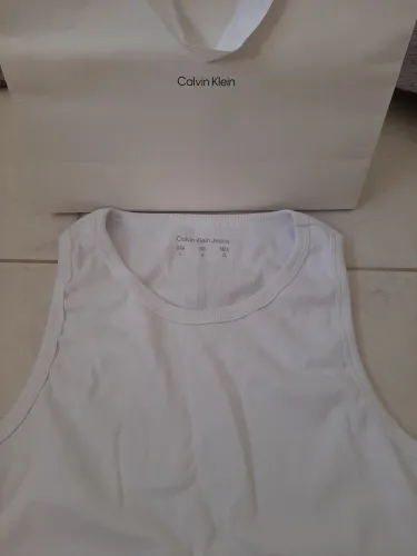 Camiseta Calvin Klein Jeans