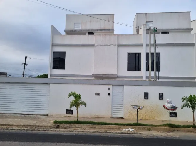 Vendo casa novas triplex ao lado do condomínio jardim Europa 