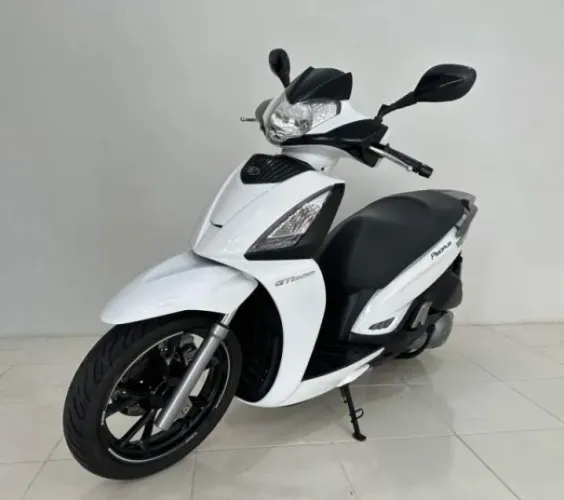 Kymco People GT 300..