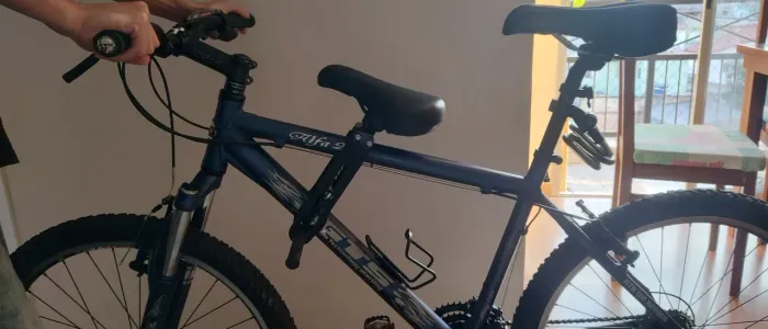 Banco Infantil para Bicicleta - Frontal com Apoio para os Pés