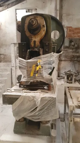 Prensa Excêntrica 100 TON - OPORTUNIDADE!