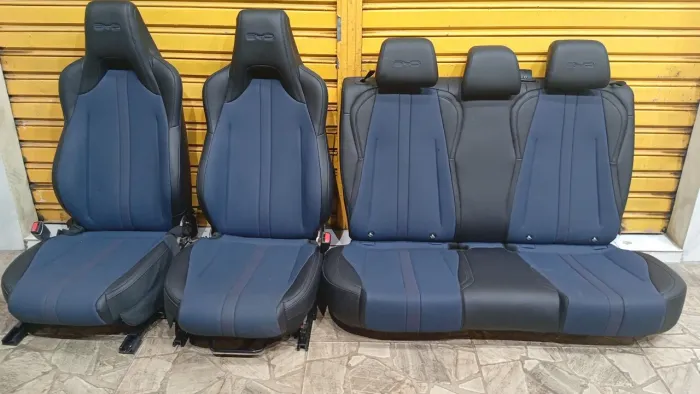 Conjunto de bancos ByD dolphi mini
