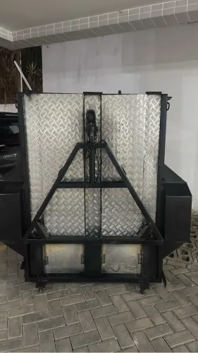 Reboque para 3 motos (dobrável) 