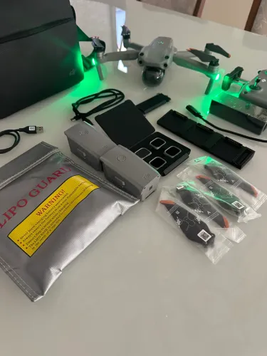 Drone - DJI air 2S FLY MORE COMBO 
