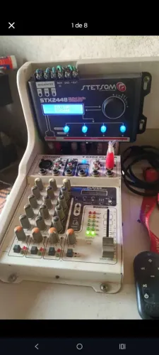 caixa de som proficional com mesa altomotiva