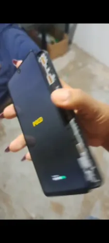 Vendo celular quebrado