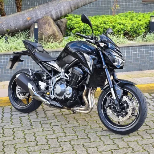Kawasaki Z900 ABS - 2018 (Impecável, baixa km, ch.reserva, manuais do proprietário)