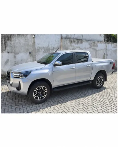 Toyota Hilux CD SR 4X4 2.8 TDI Diesel Aut. 2025