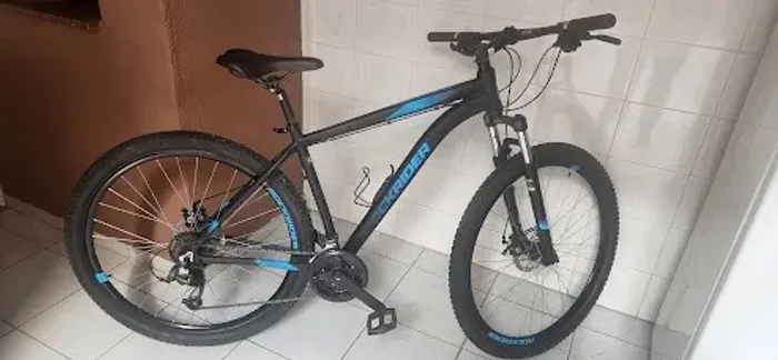 Bicicleta MTB Rockrider ST100 (Aro 29, Freio a disco)