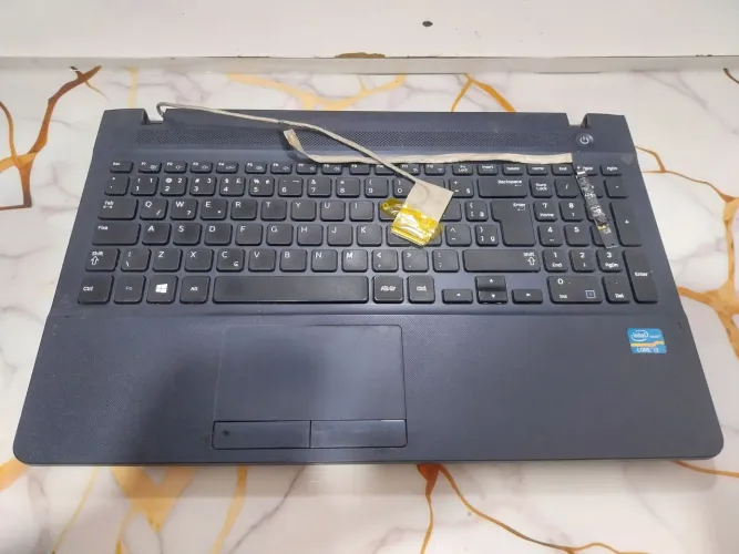 Carcaça com placa boa Notebook Samsung NP270E5G i3