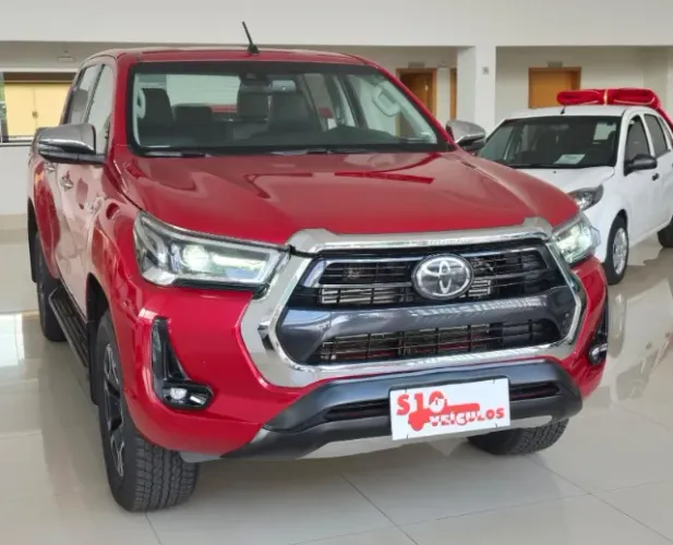 Toyota Hilux CD SRX 4X4 2.8 TDI 16V Diesel Aut. 2021