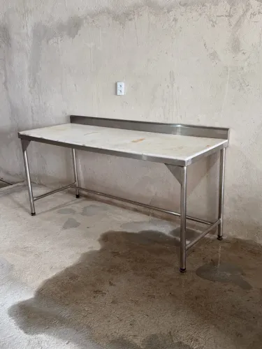 Bancada inox corte de carne com tampo tecnil 15mm 6x sem juros