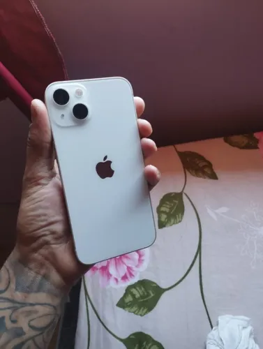 iPhone 13 Branco 256 GB em ótimo estado