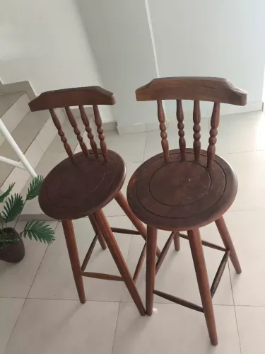 Banquetas de Madeira