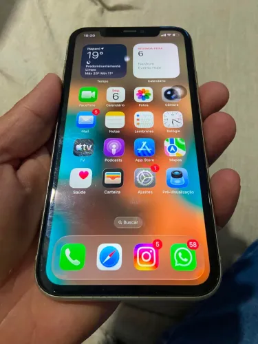 iPhone 11