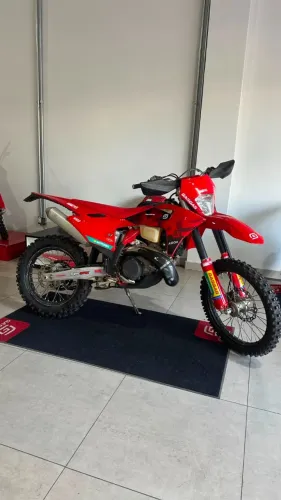 GasGas EC 300 - 2024 seminova