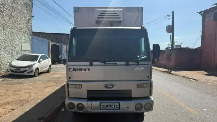 FORD CARGO 816 SEMINOVO