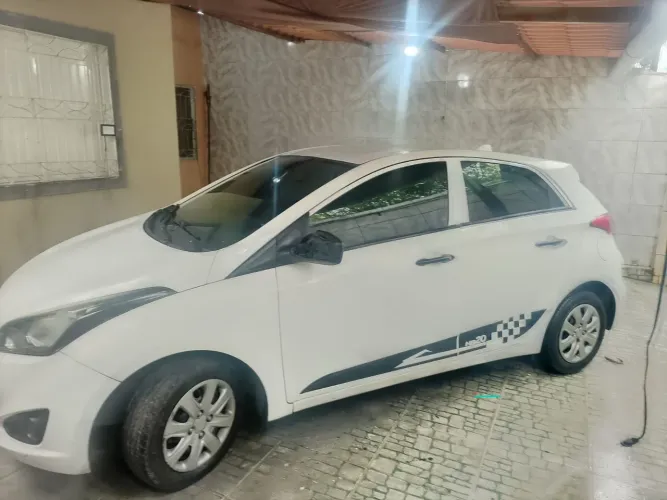 Hyundai HB20 Comf./c.plus/c.style 1.0 Flex 12V 2014