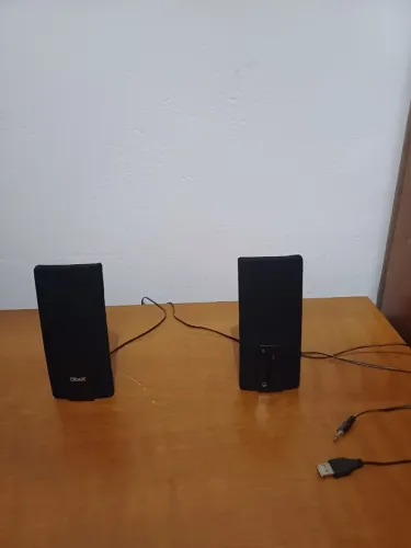Caixinhas De Som Para Computador Qbex - Só R$ 25 (Super Conservadas)