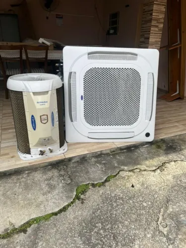 Ar-Condicionado Cassete Carrier 28.000 BTUs - 4 Vias
