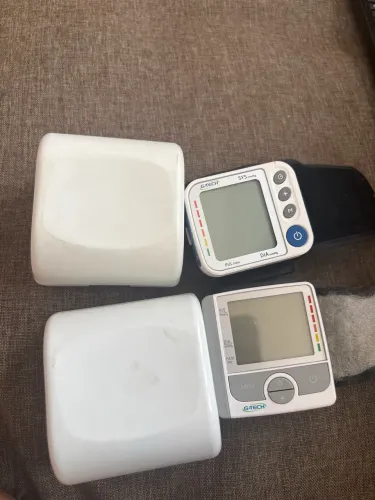 Aparelhos de pressão de pulso GTECH