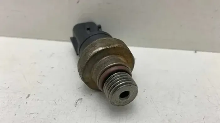 Sensor De Pressão De Óleo Dodge Ram 2012 Cummins 5.7
